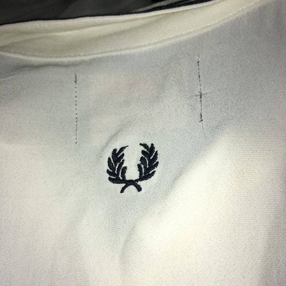 Fred Perry Amy Winehouse shirt - Picture 4 of 4